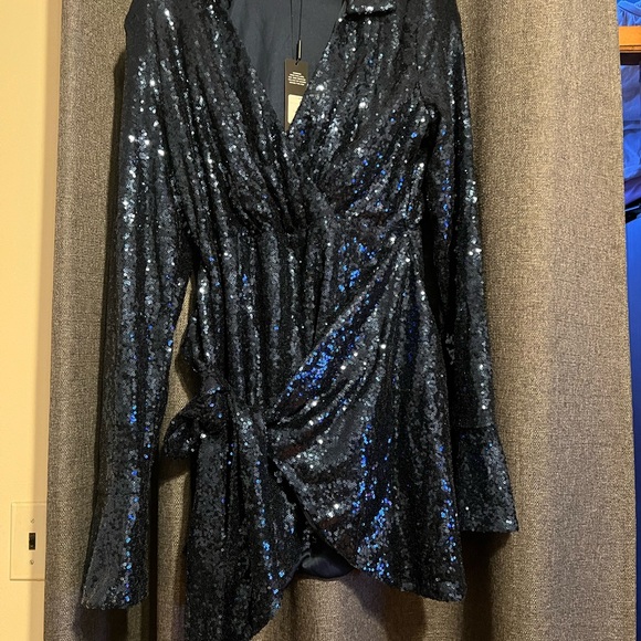 Fashion Nova Sequins Navy blue mini dress - Picture 4 of 5